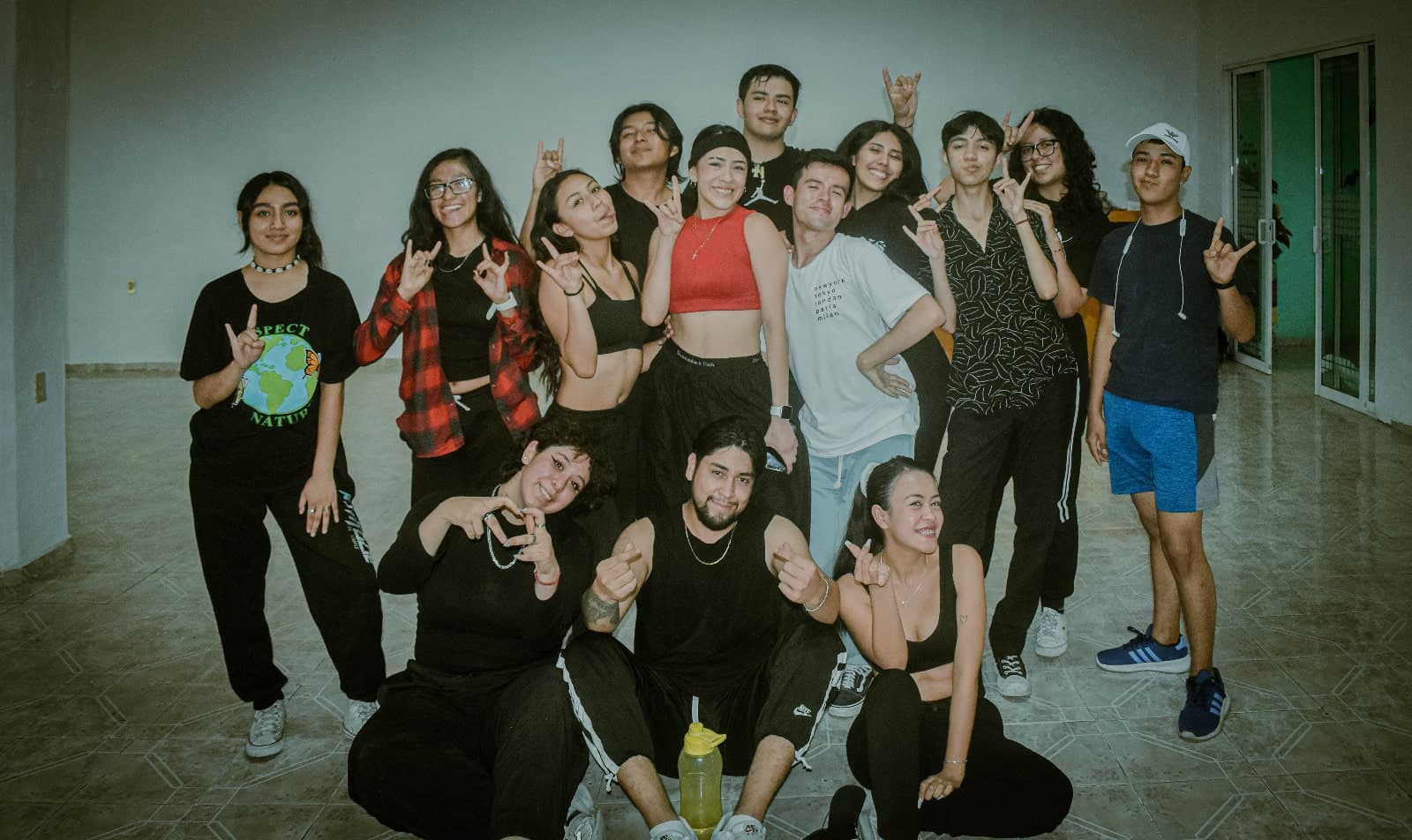Aniversario de la compañía con una clase especial de la maestra Ximena Ortega”